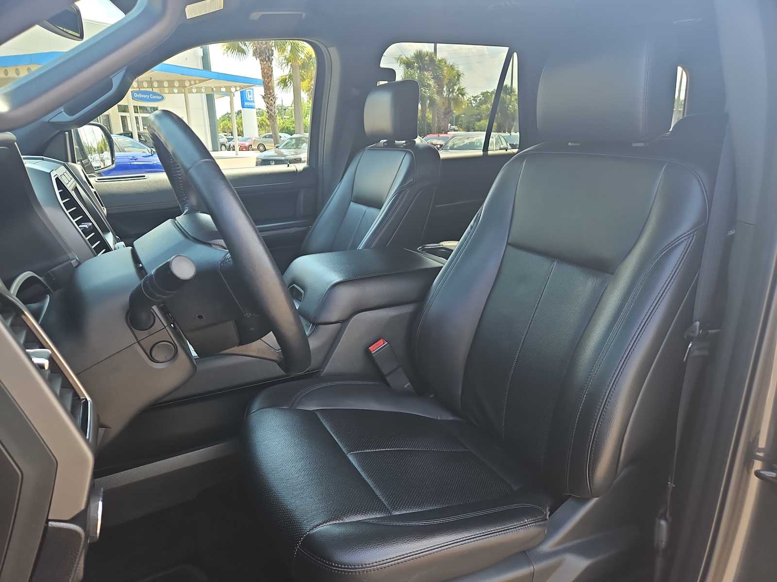 Thumbnail: 2020 Ford Expedition - 13