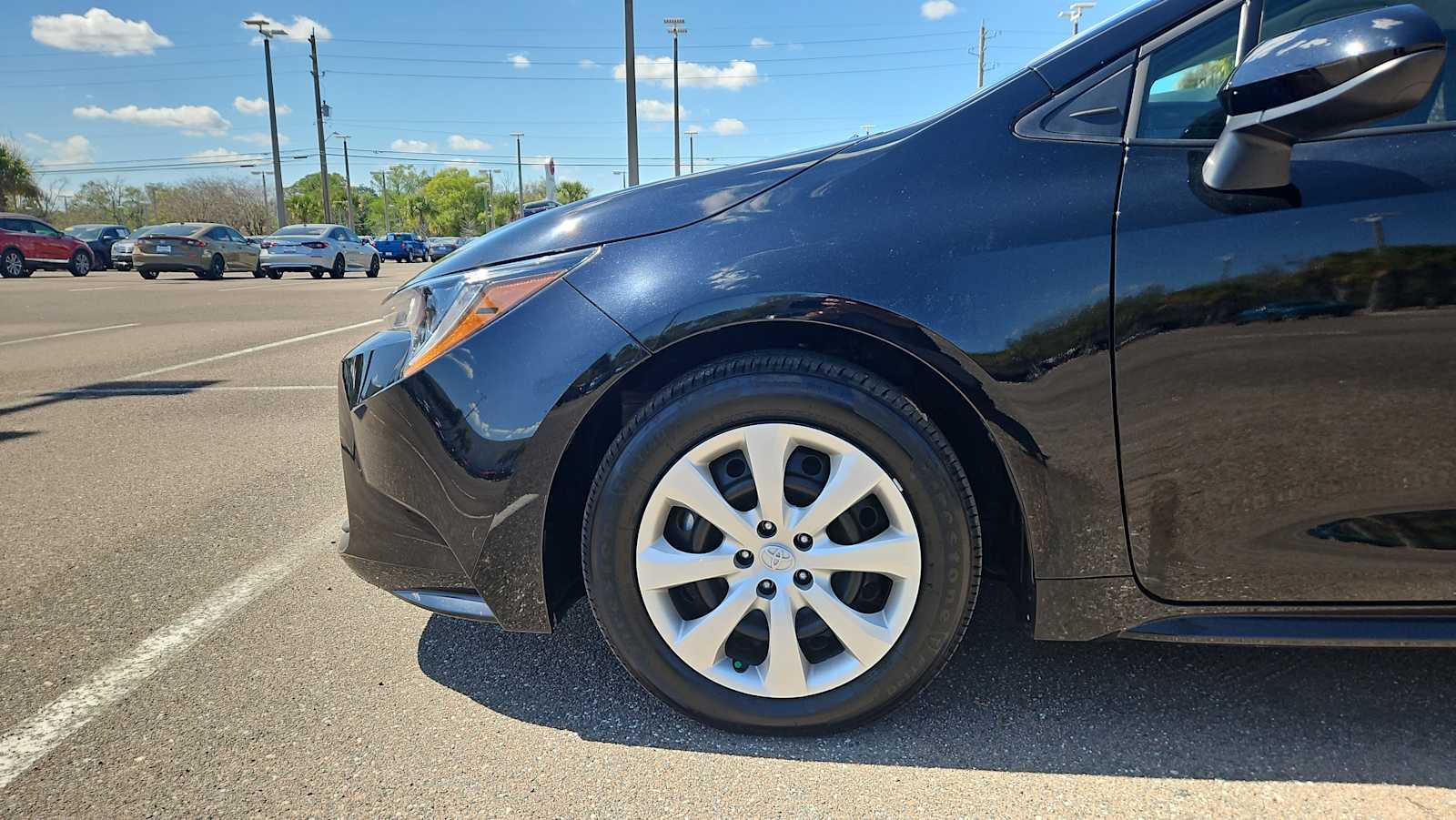 Thumbnail: 2025 Toyota Corolla - 18