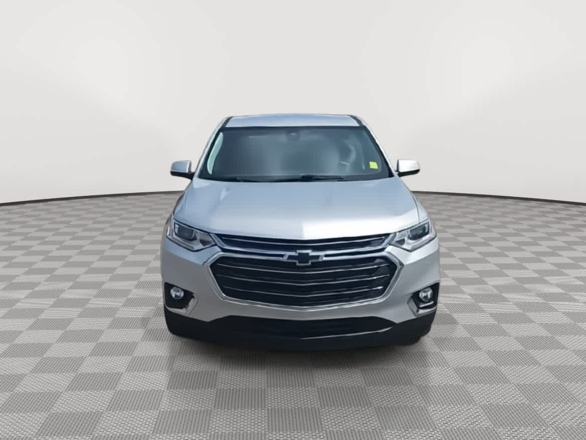 Thumbnail: 2020 Chevrolet Traverse - 3
