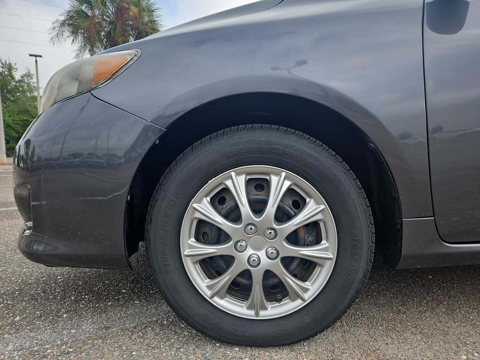 Thumbnail: 2009 Toyota Corolla - 18