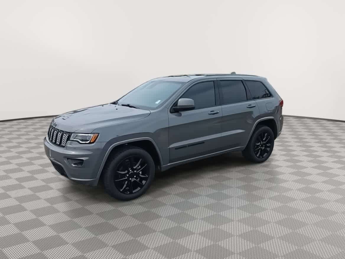 2020 Jeep Grand Cherokee Altitude 4
