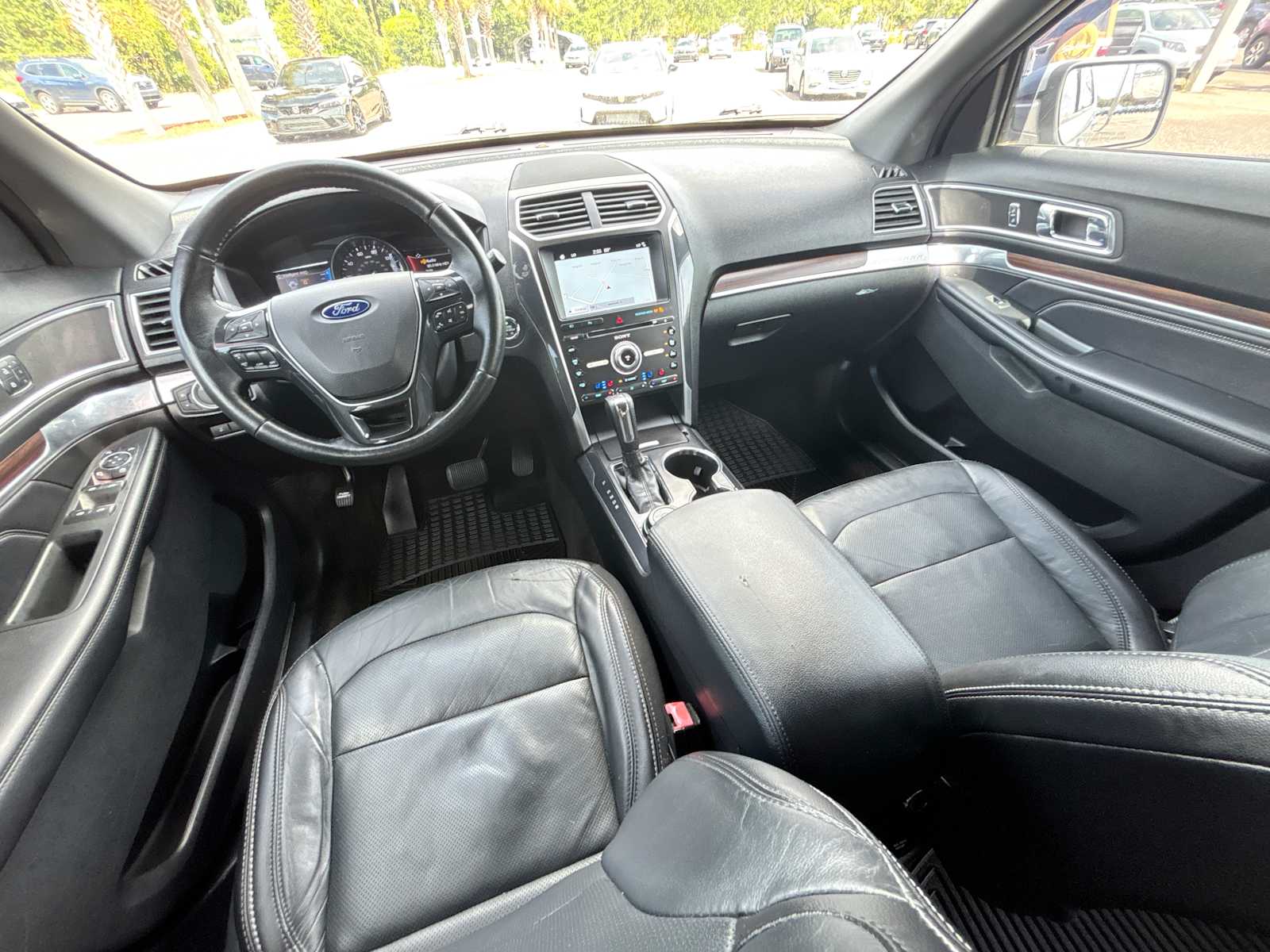 Thumbnail: 2017 Ford Explorer - 21