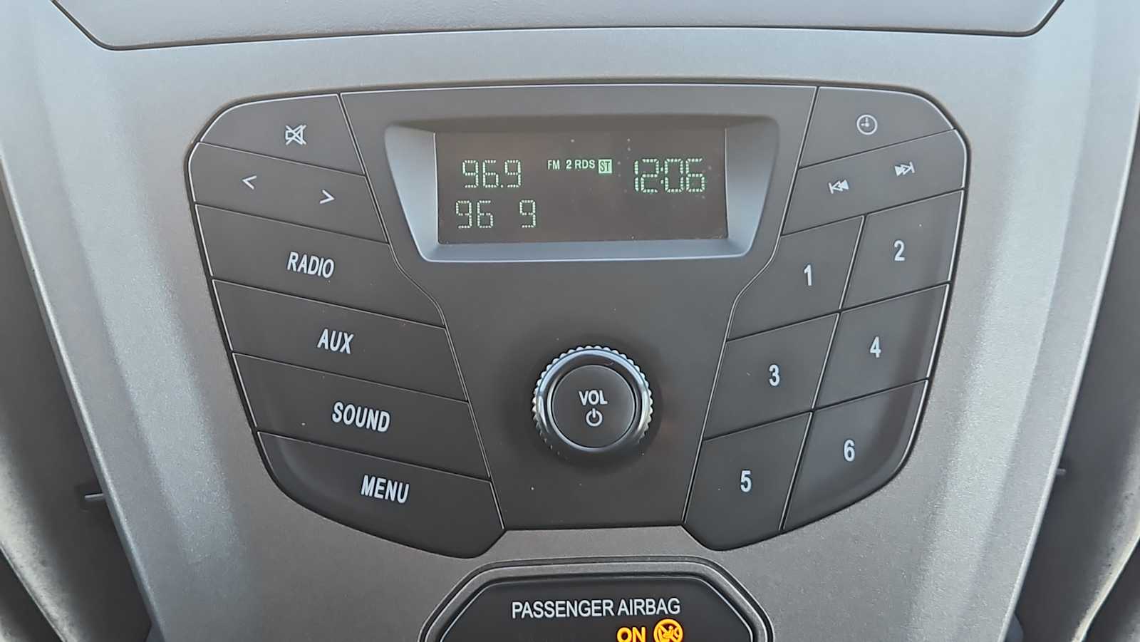 Thumbnail: 2018 Ford Transit Series - 12