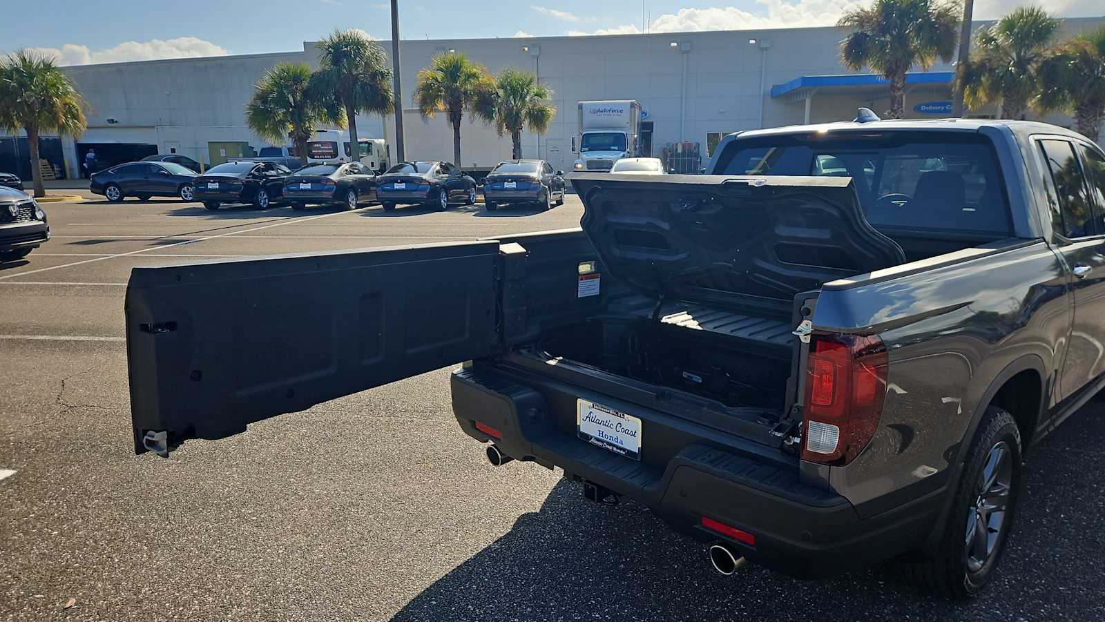 Thumbnail: 2023 Honda Ridgeline - 21