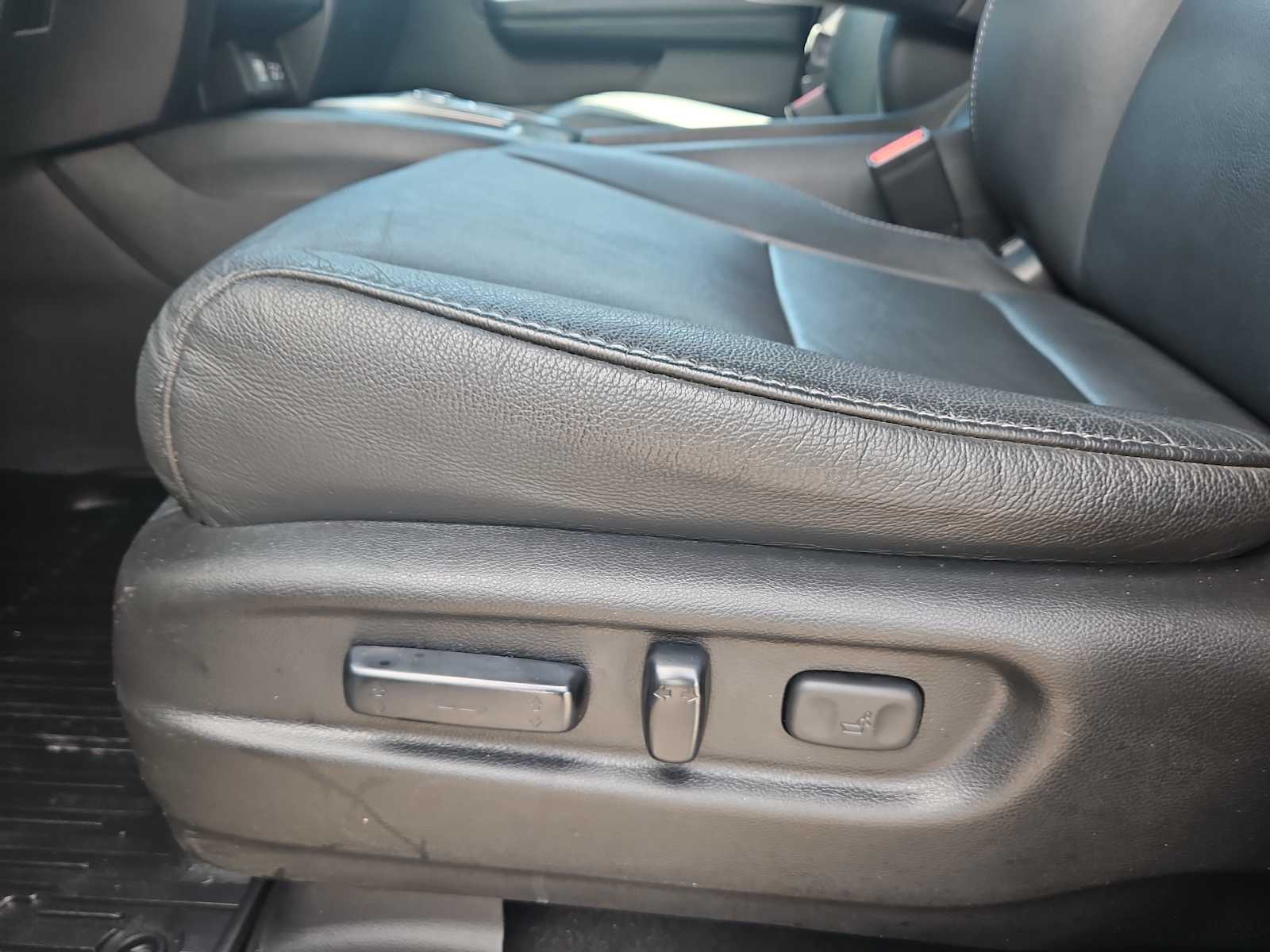 Thumbnail: 2021 Honda Pilot - 14