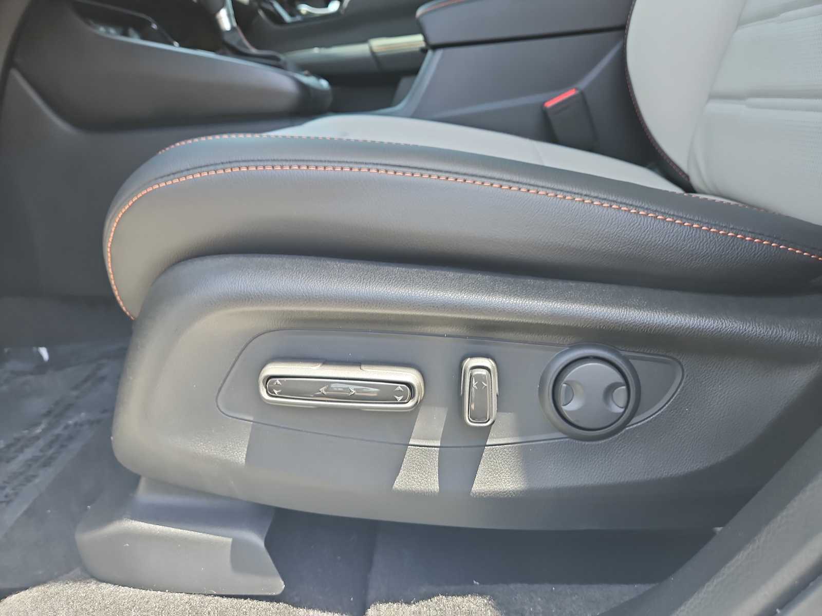 2025 Honda CR-V Sport Touring 13