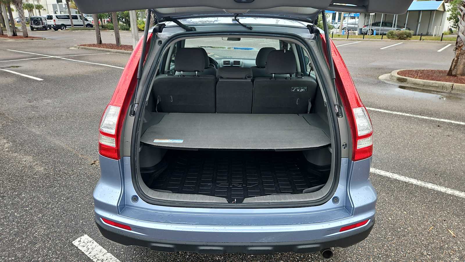 Thumbnail: 2011 Honda CR-V - 19