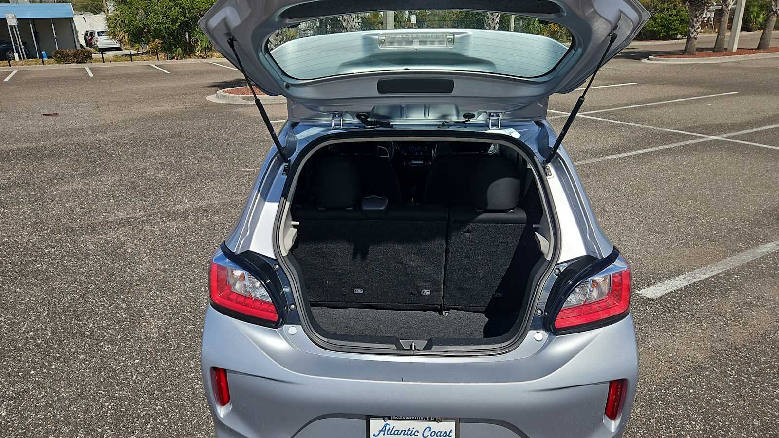 Thumbnail: 2022 Mitsubishi Mirage - 20