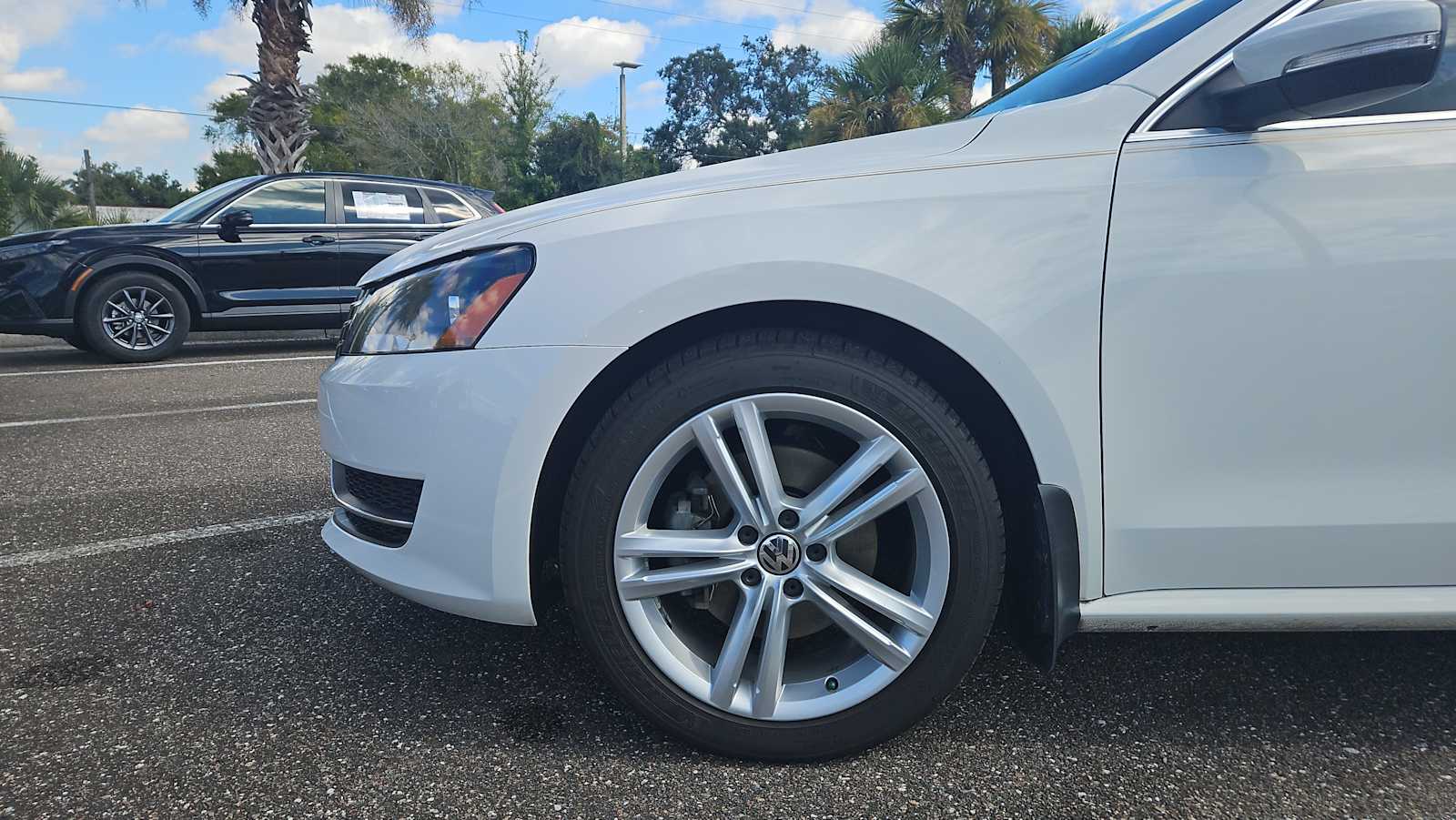 Thumbnail: 2015 Volkswagen Passat - 19