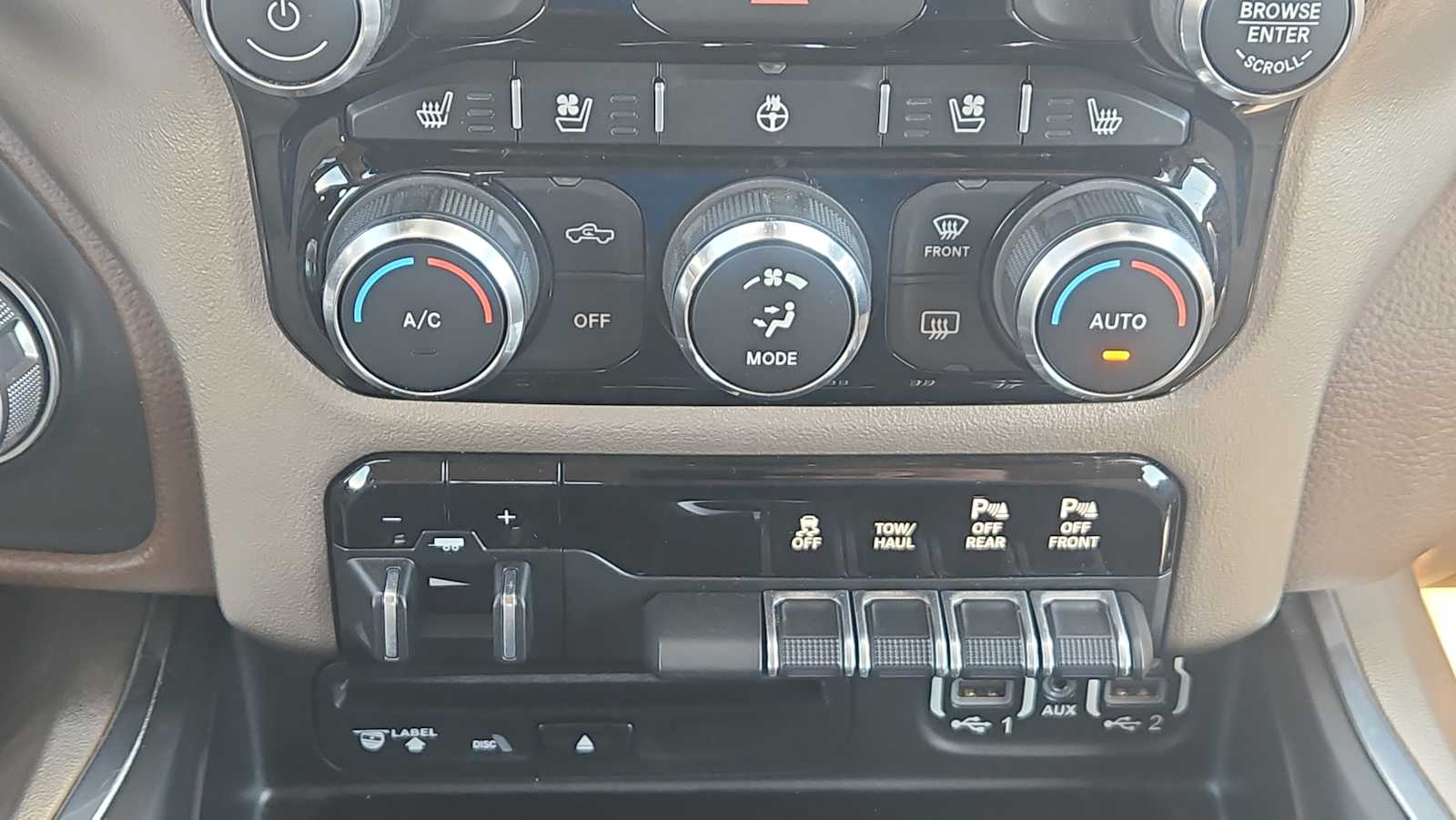 Thumbnail: 2019 RAM 1500 - 16