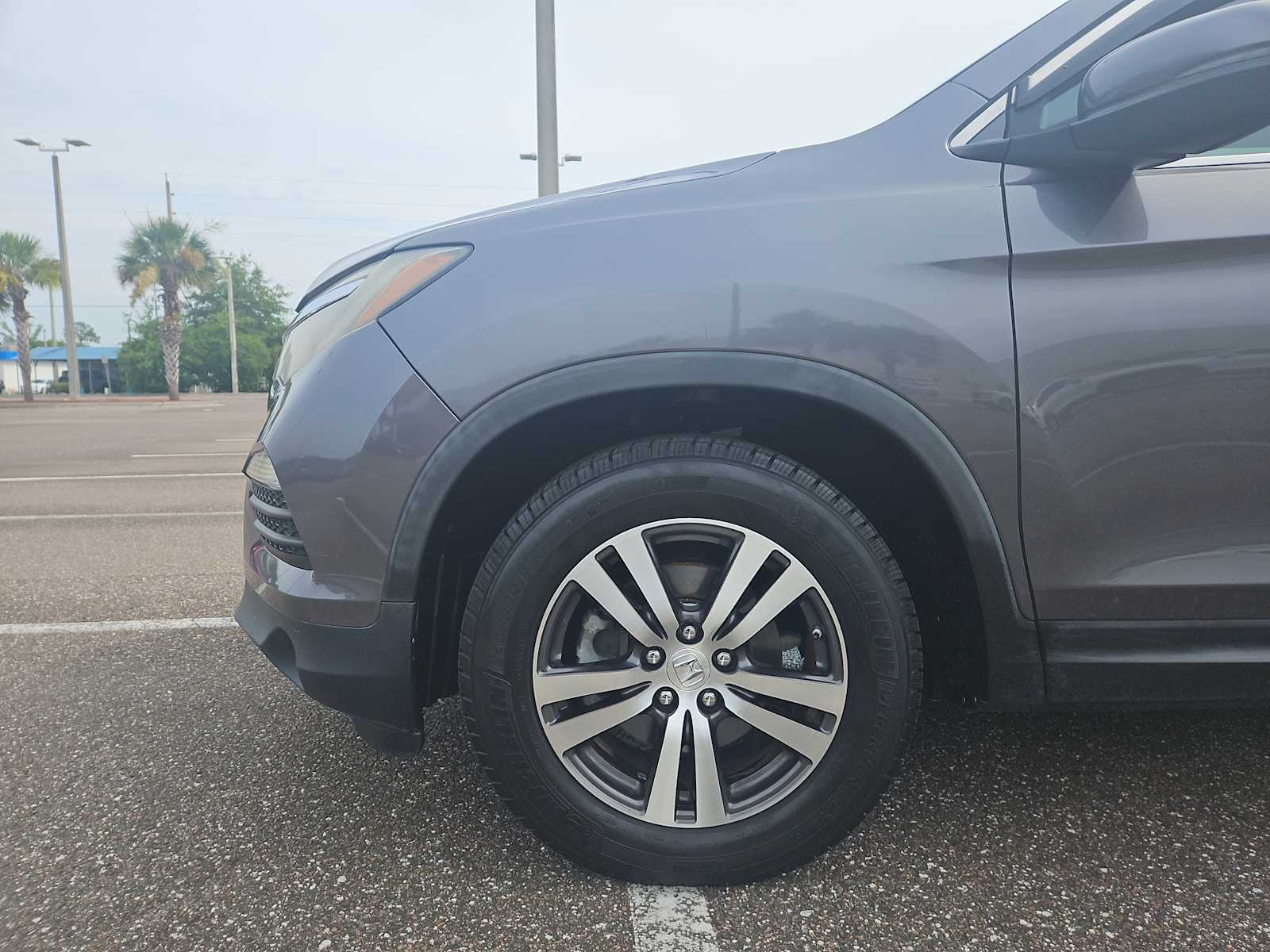 Thumbnail: 2016 Honda Pilot - 19