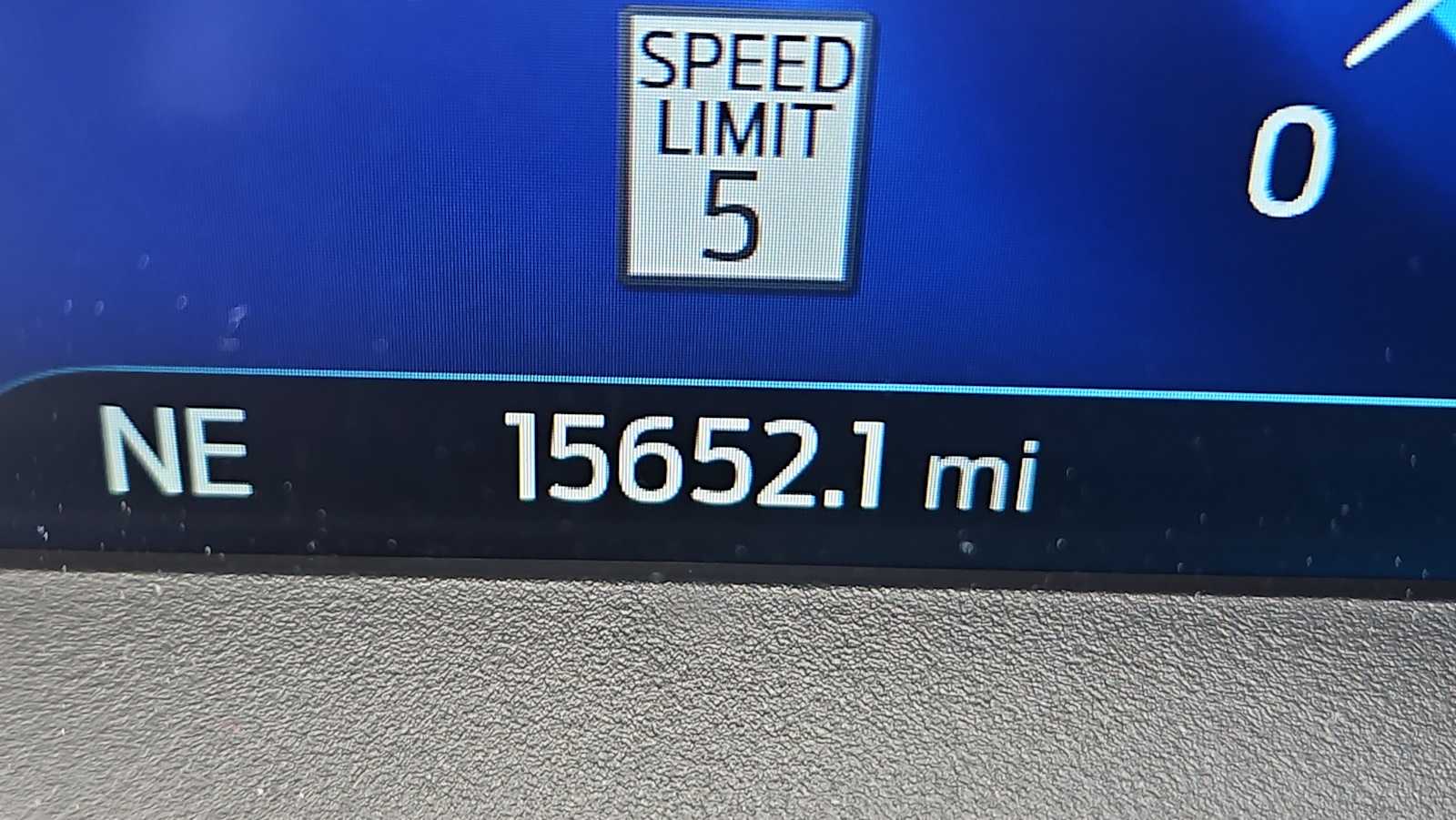 Thumbnail: 2023 Ford Explorer - 10