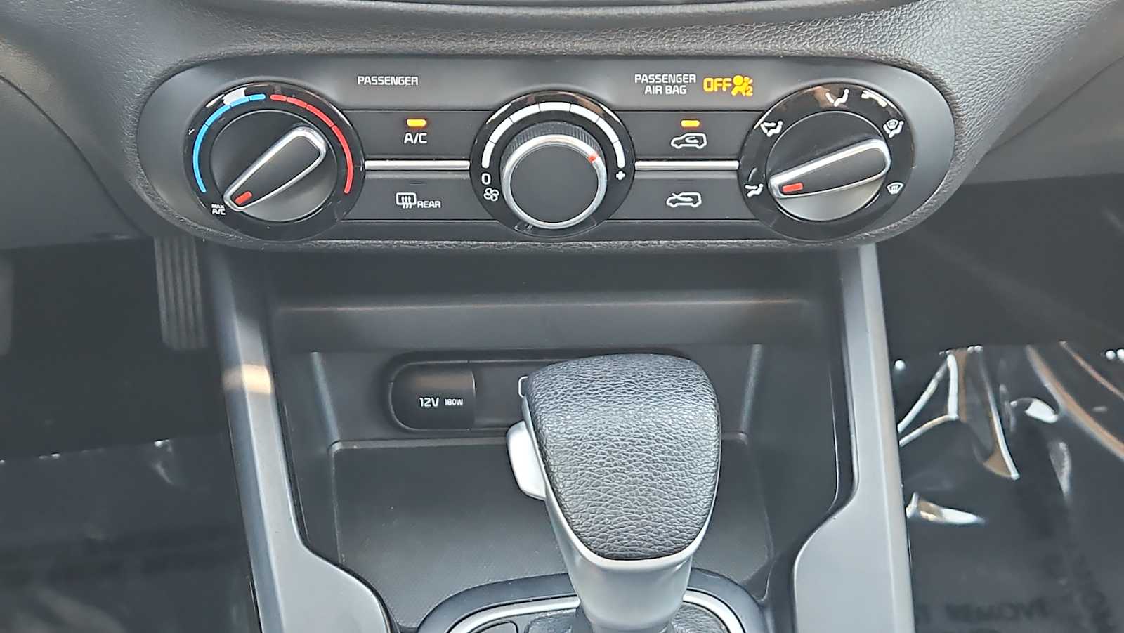 Thumbnail: 2023 Kia Soul - 16