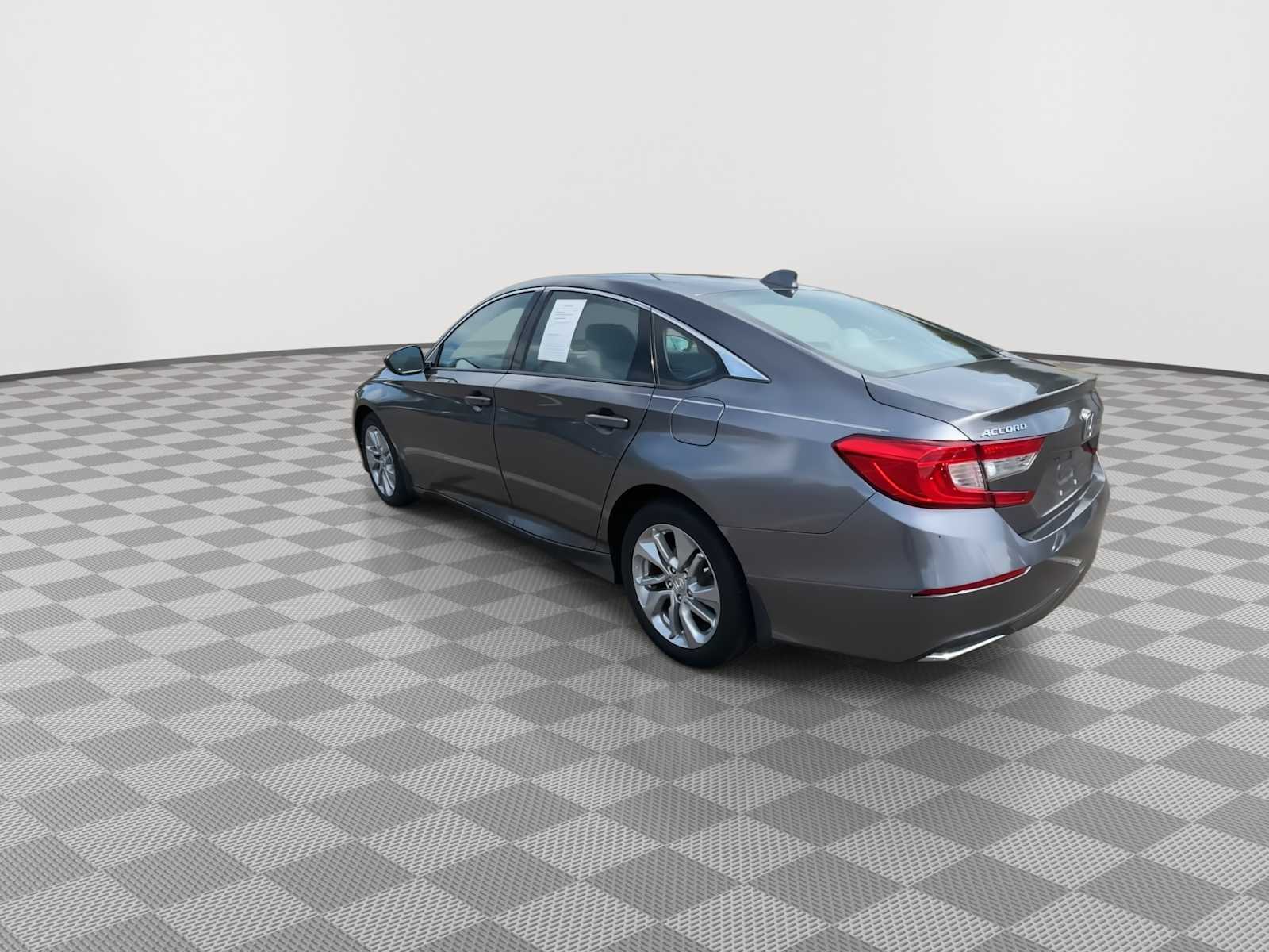 Thumbnail: 2018 Honda Accord - 6