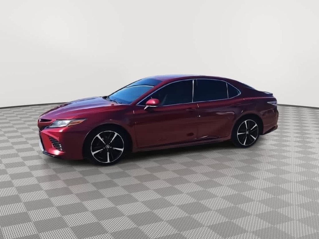Used 2018 Toyota Camry XSE Sedan
