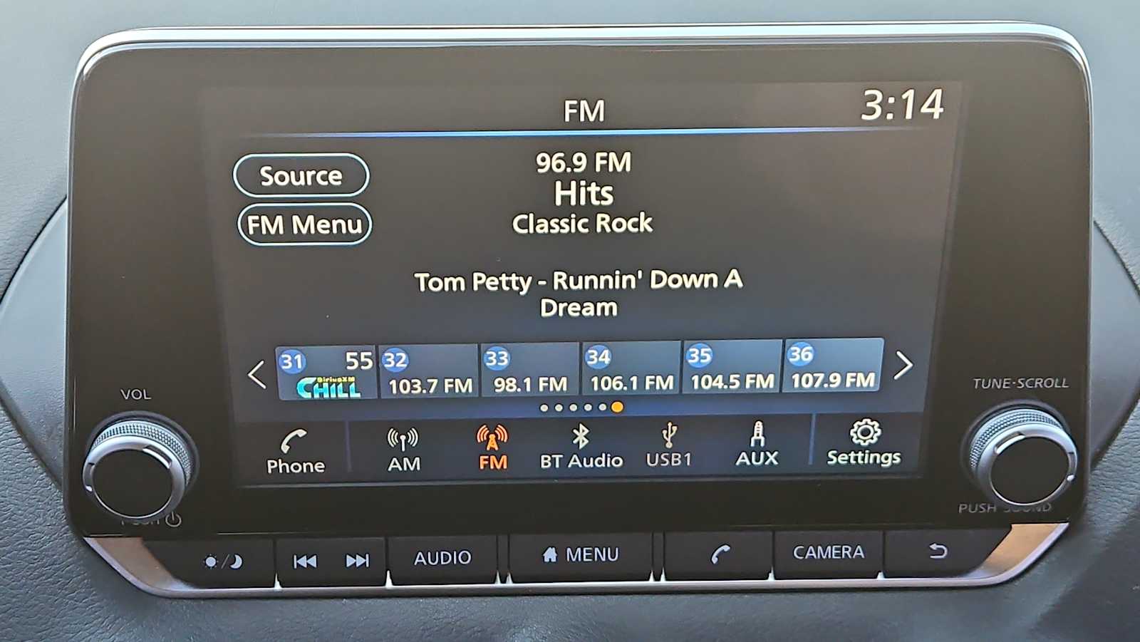 Thumbnail: 2022 Nissan Sentra - 12