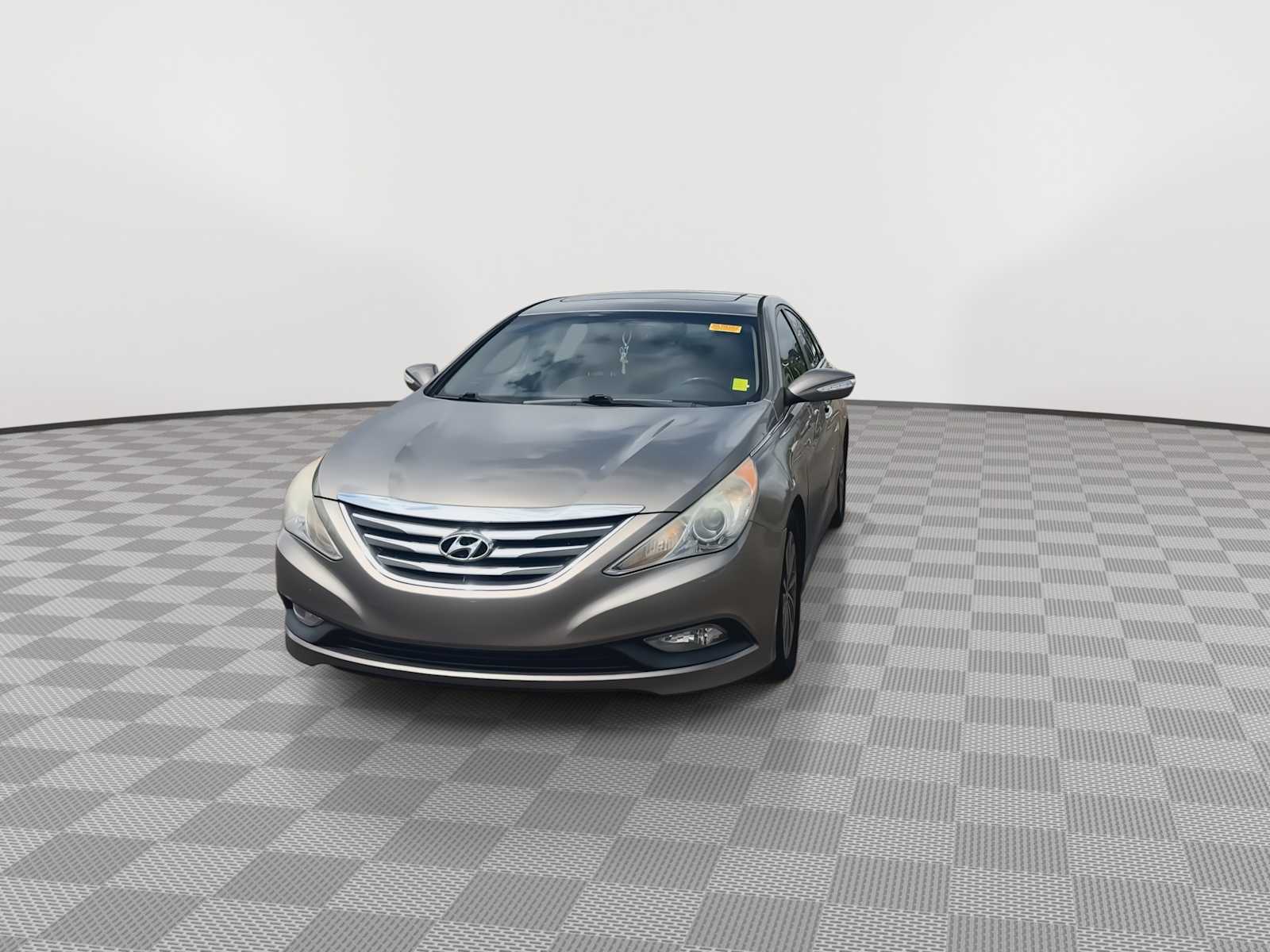 Thumbnail: 2014 Hyundai Sonata - 3