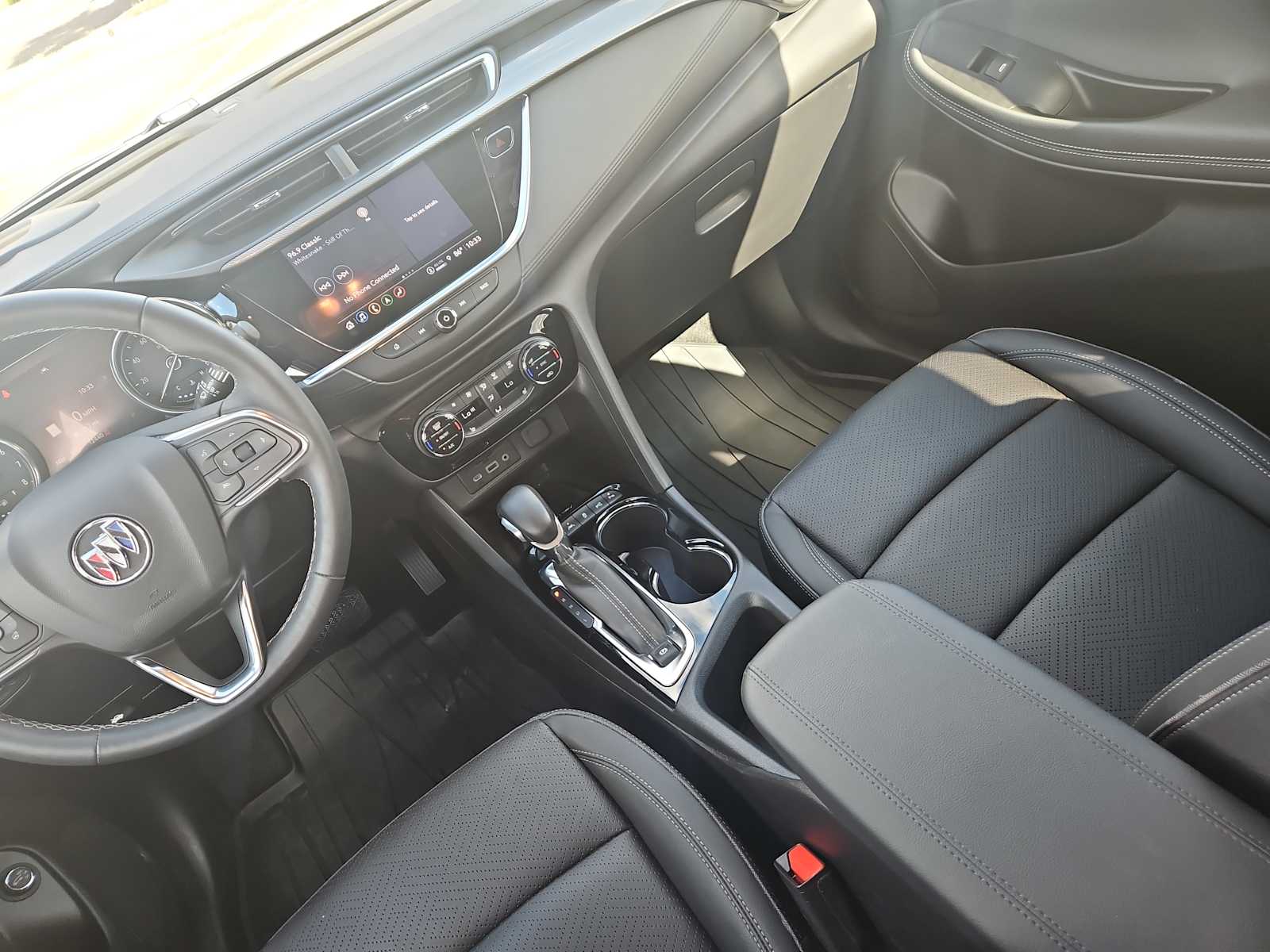 Thumbnail: 2022 Buick Encore GX - 23