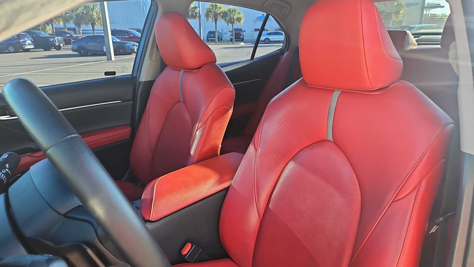 Thumbnail: 2018 Toyota Camry - 13