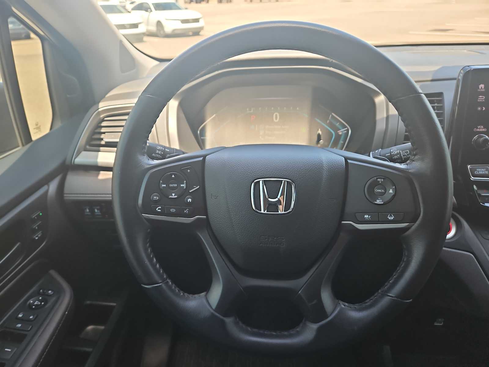 Thumbnail: 2022 Honda Odyssey - 11