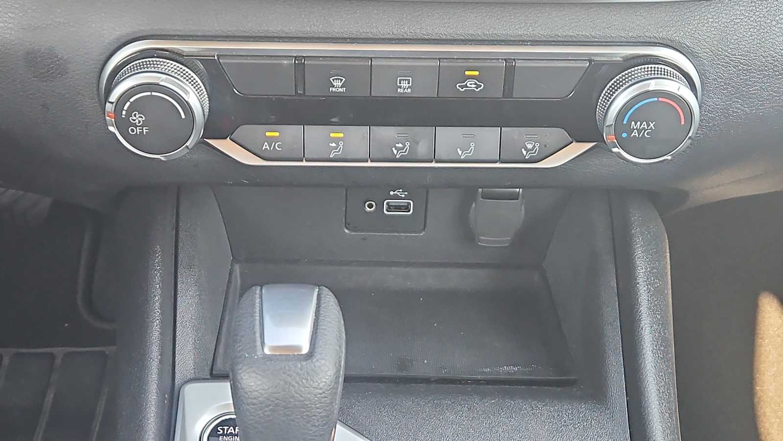 Thumbnail: 2022 Nissan Altima - 16