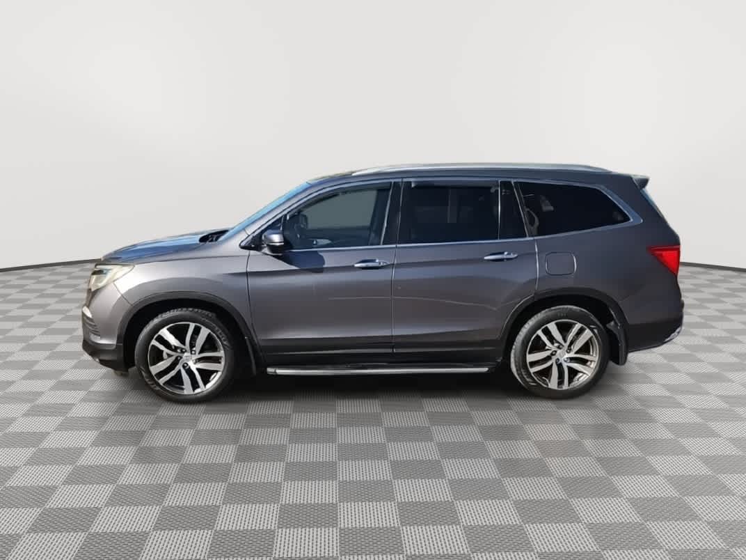 Thumbnail: 2016 Honda Pilot - 5