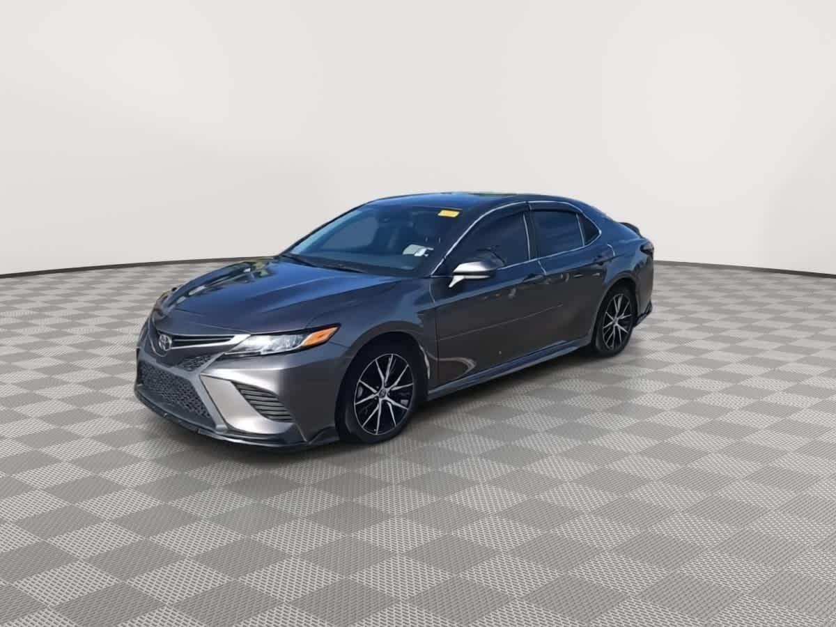 Thumbnail: 2020 Toyota Camry - 4