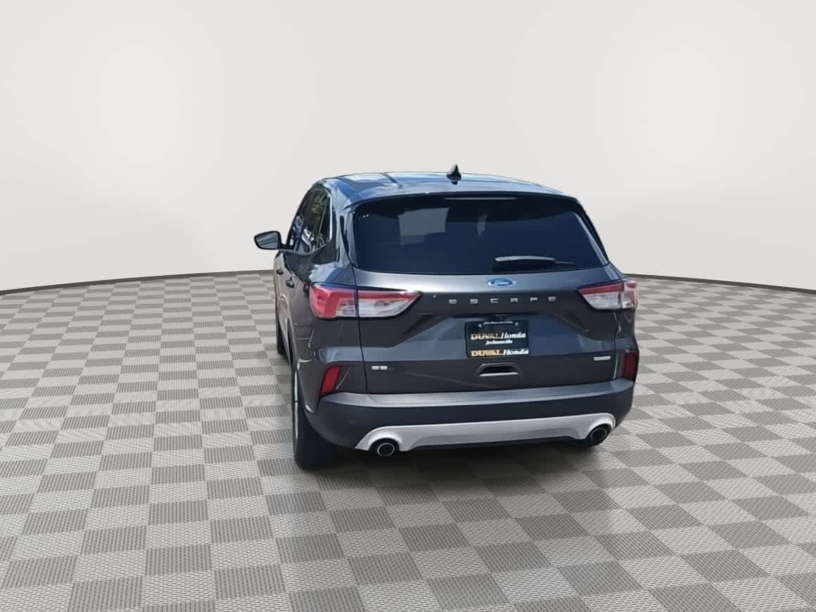 2020 Ford Escape SE 7