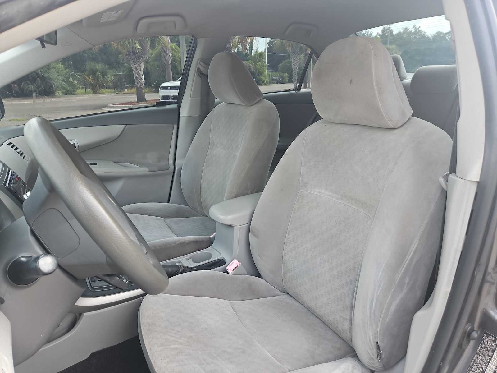 Thumbnail: 2009 Toyota Corolla - 13
