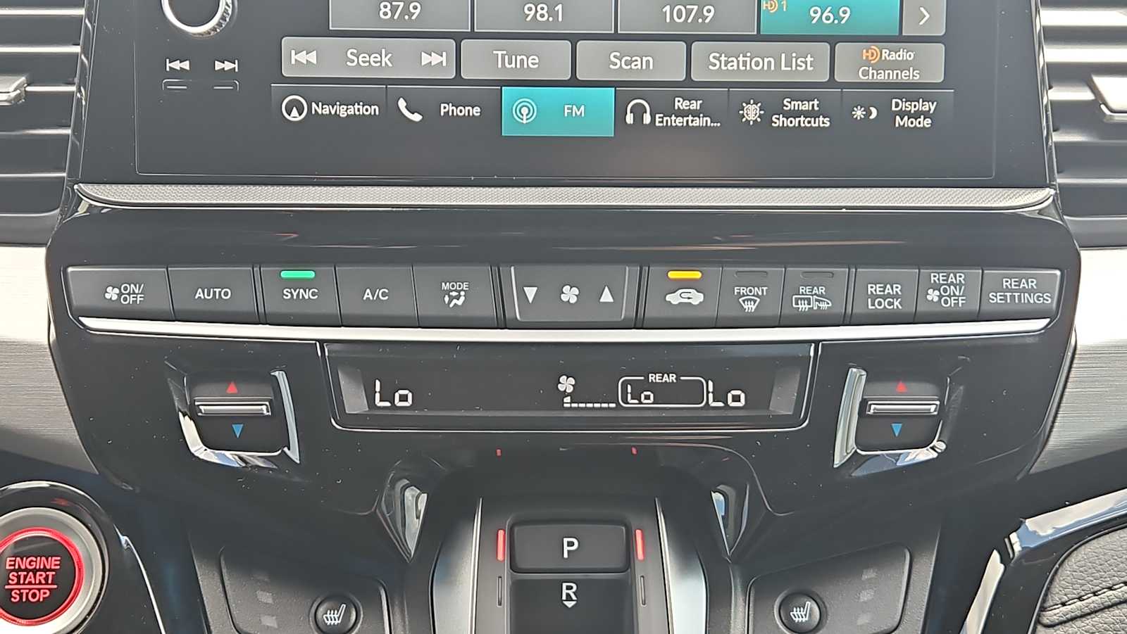 2026 Honda Odyssey Touring - Photo 16