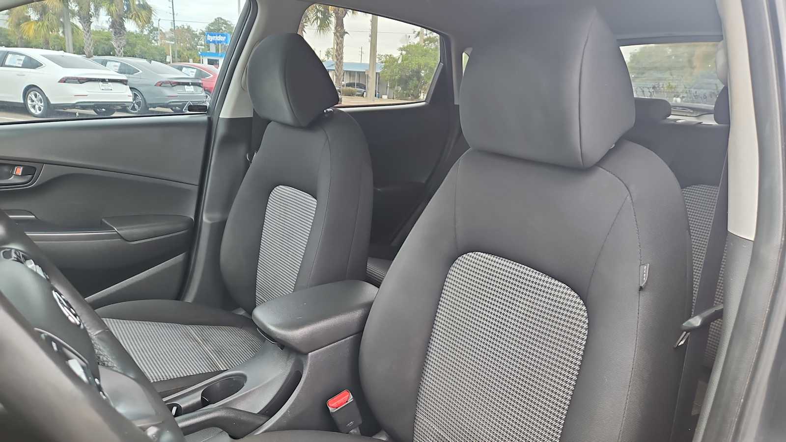 Thumbnail: 2018 Hyundai Kona - 13