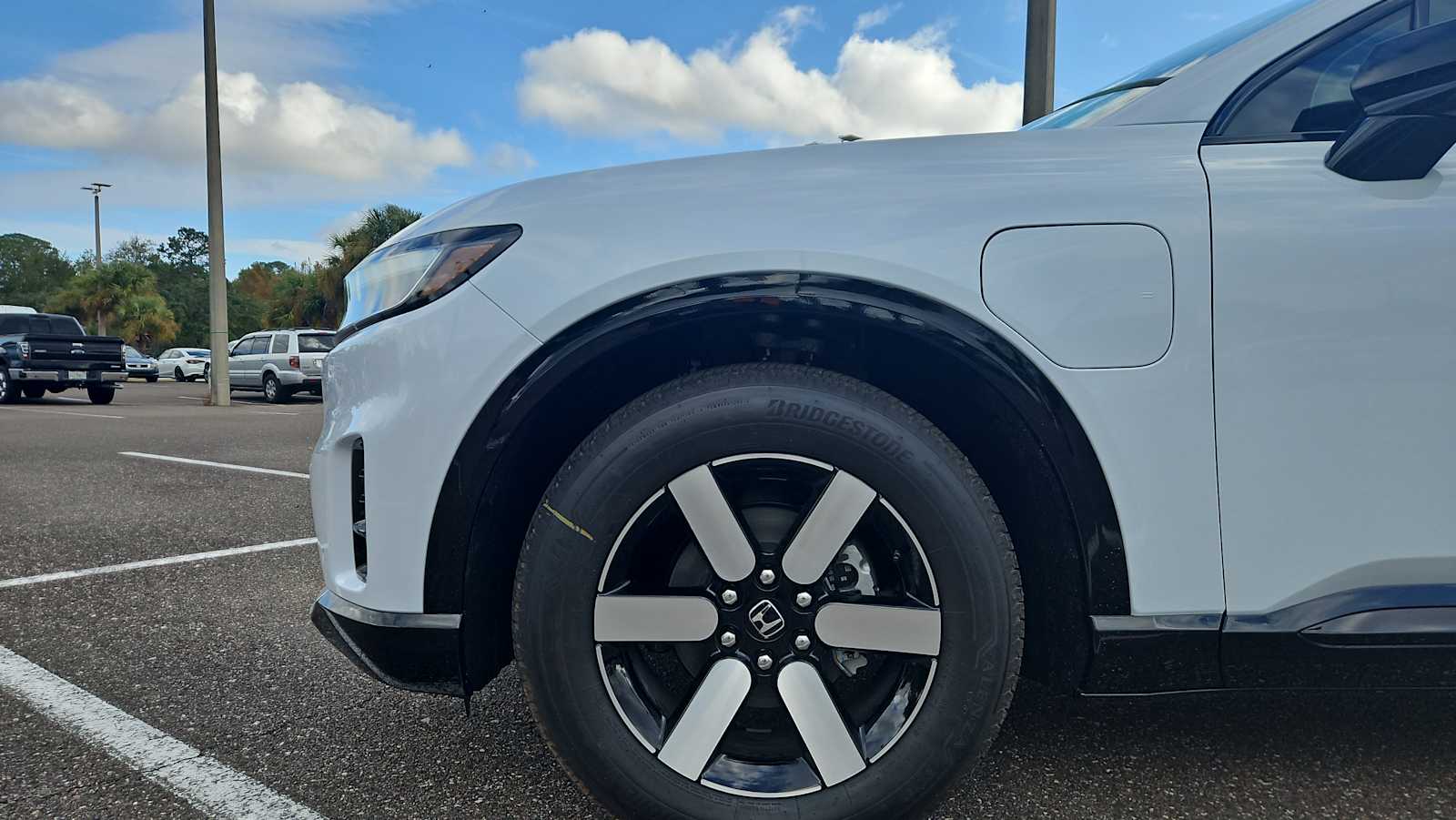 Thumbnail: 2026 Honda Prologue - 18