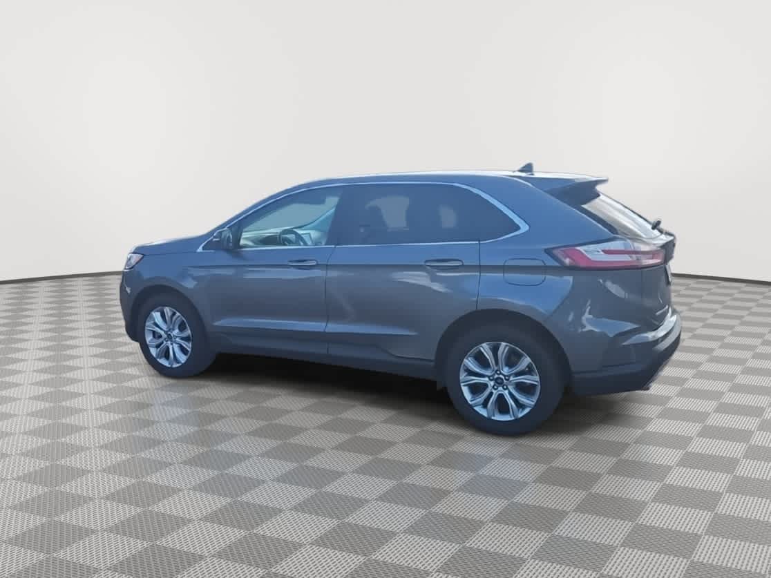 Thumbnail: 2022 Ford Edge - 6