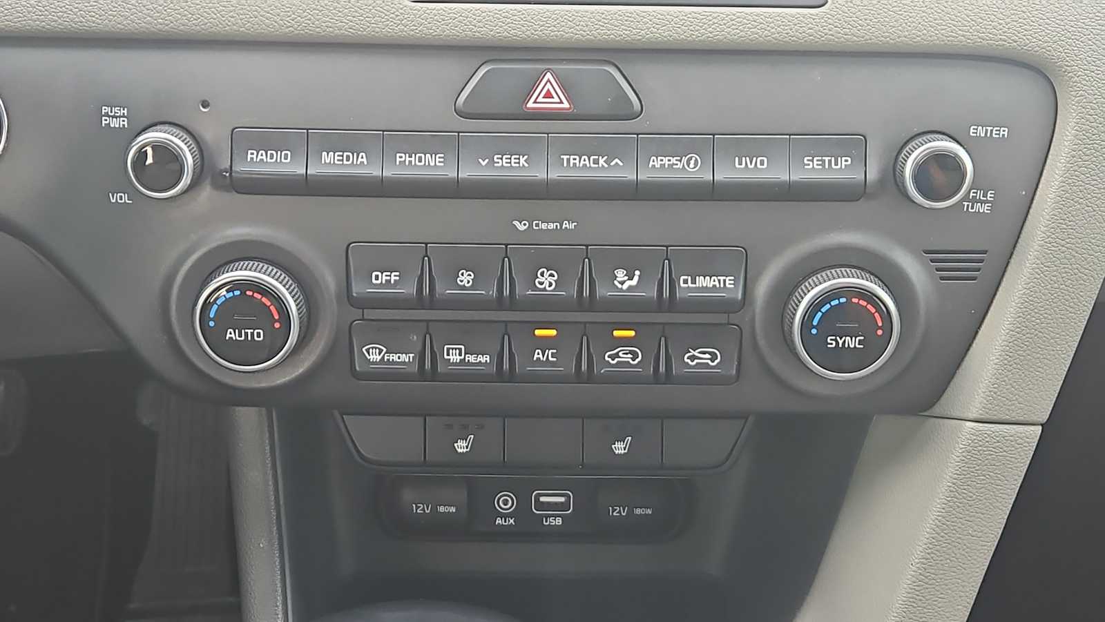 Thumbnail: 2017 Kia Sportage - 16