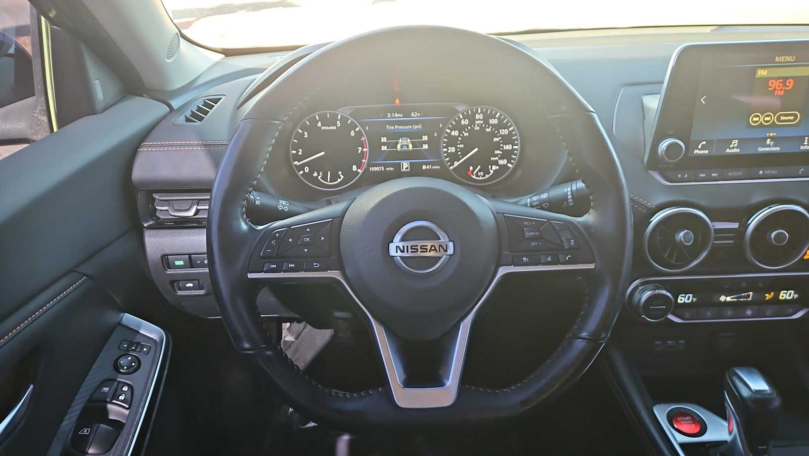 Thumbnail: 2022 Nissan Sentra - 11