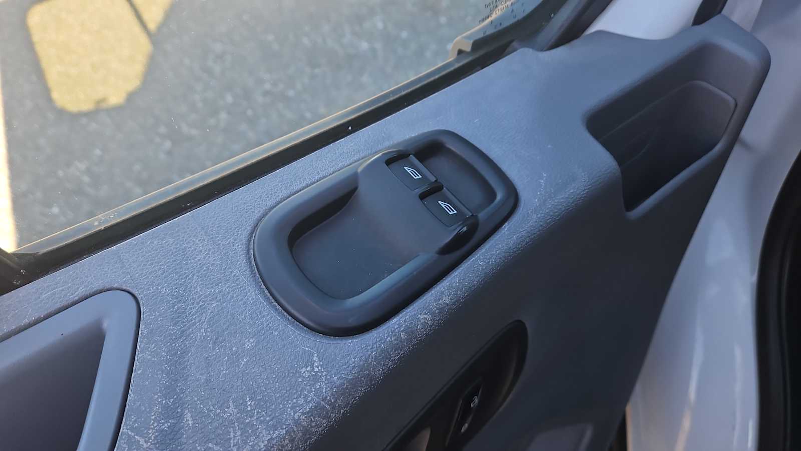 Thumbnail: 2018 Ford Transit Series - 15