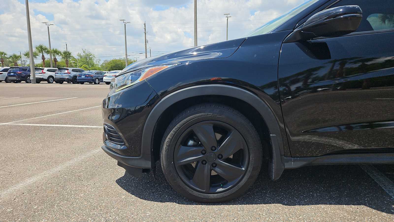 Thumbnail: 2019 Honda HR-V - 19