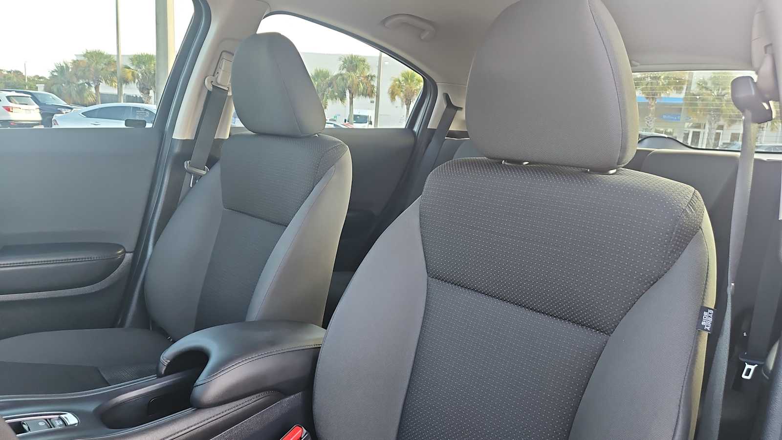 Thumbnail: 2022 Honda HR-V - 13