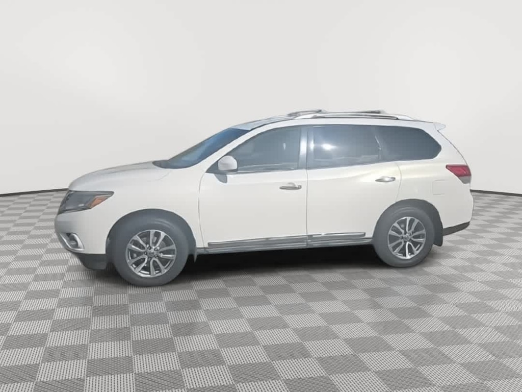 Used 2013 Nissan Pathfinder SL SUV