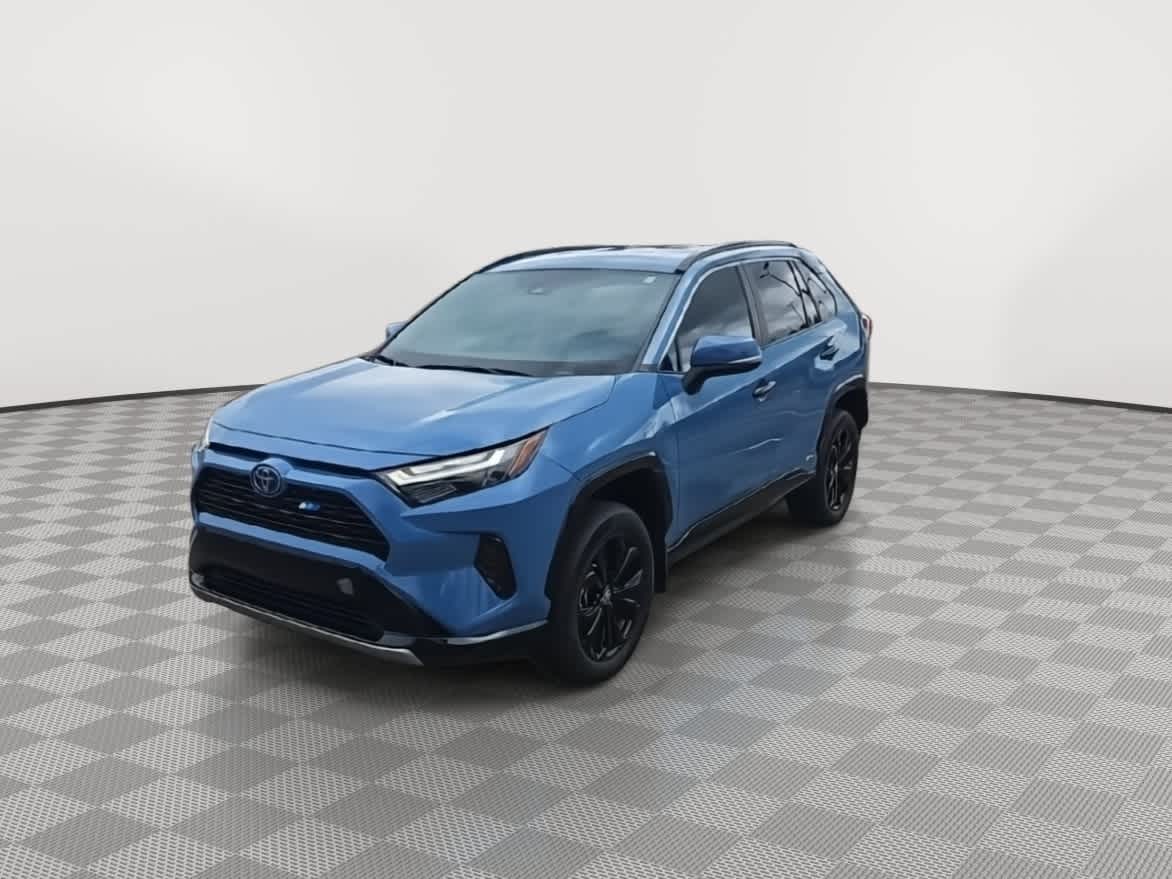2023 Toyota RAV4 Hybrid SE photo 3
