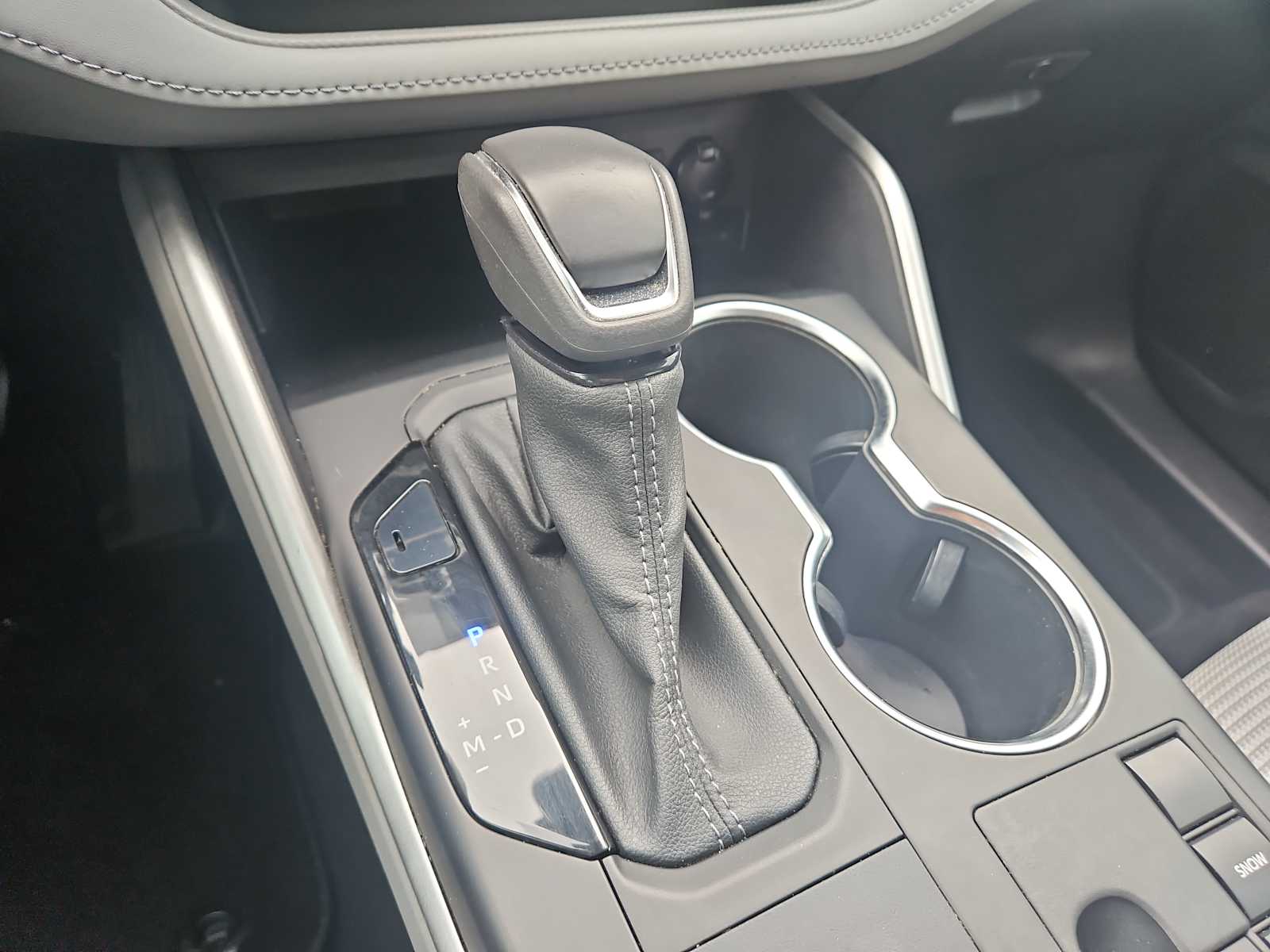 2023 Toyota Highlander LE 21