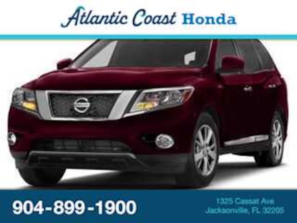 Used 2013 Nissan Pathfinder SL SUV