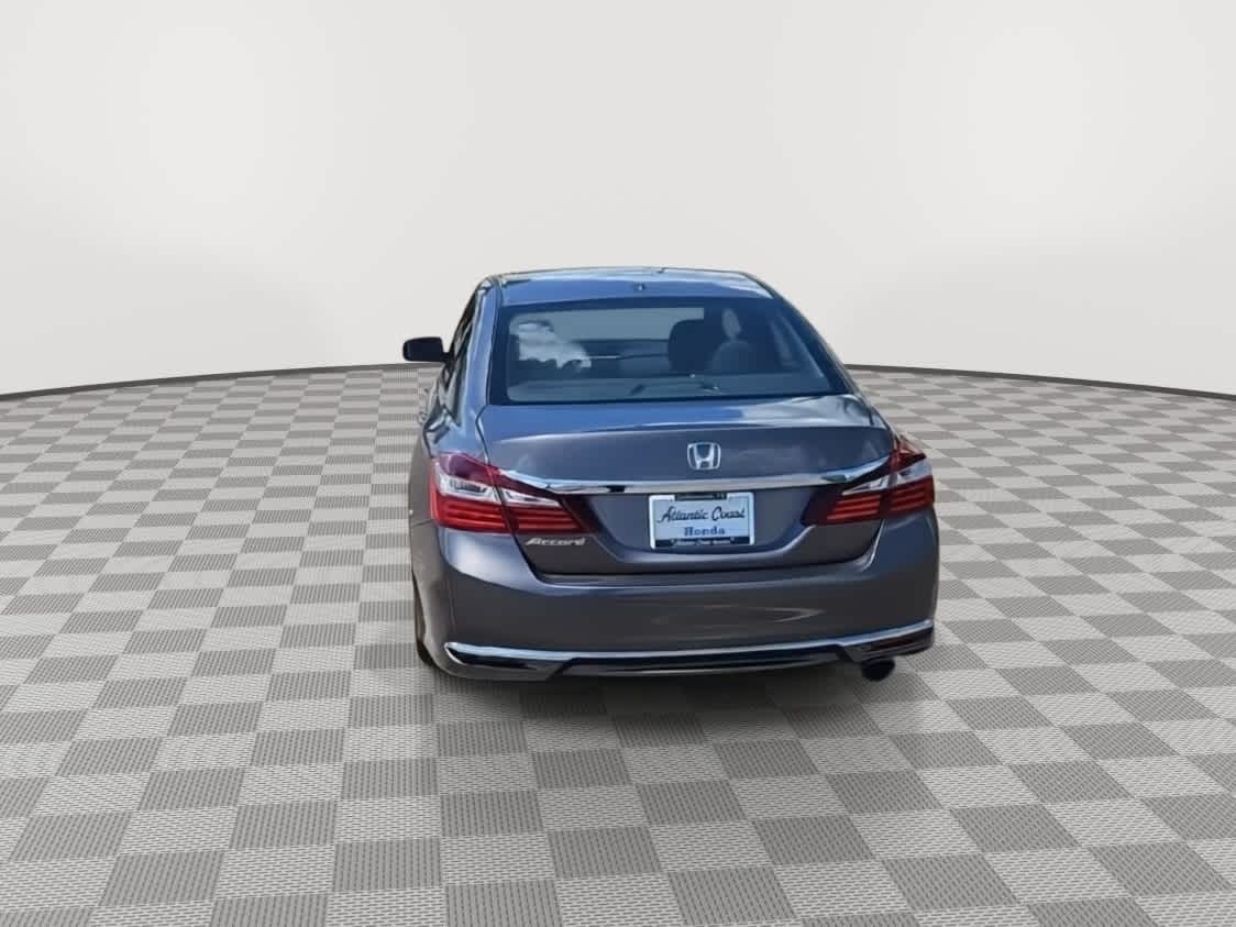 Thumbnail: 2016 Honda Accord - 7