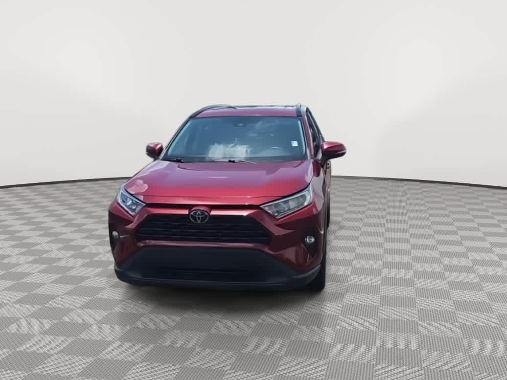 Thumbnail: 2020 Toyota RAV4 - 3