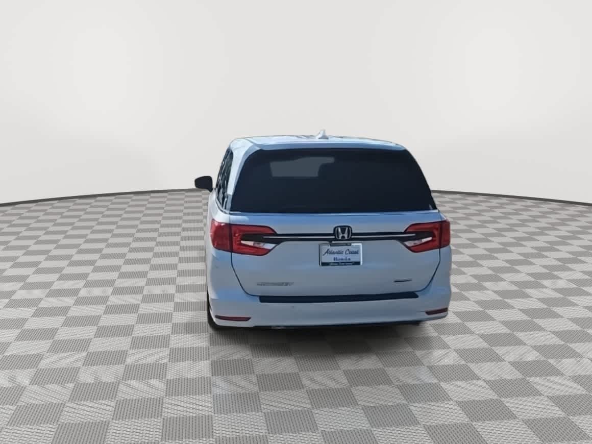 Thumbnail: 2021 Honda Odyssey - 7