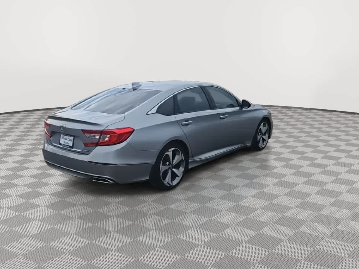 Thumbnail: 2019 Honda Accord - 8