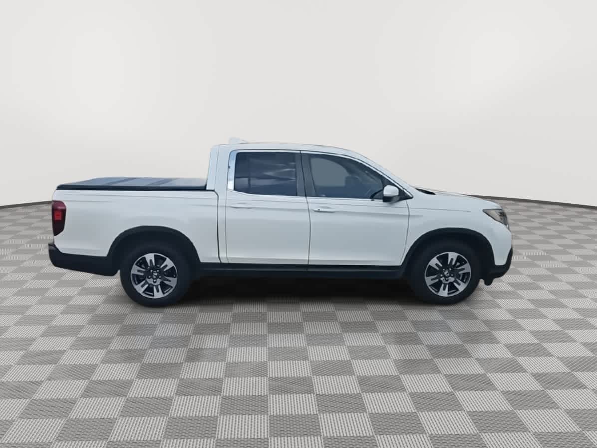 Thumbnail: 2019 Honda Ridgeline - 9