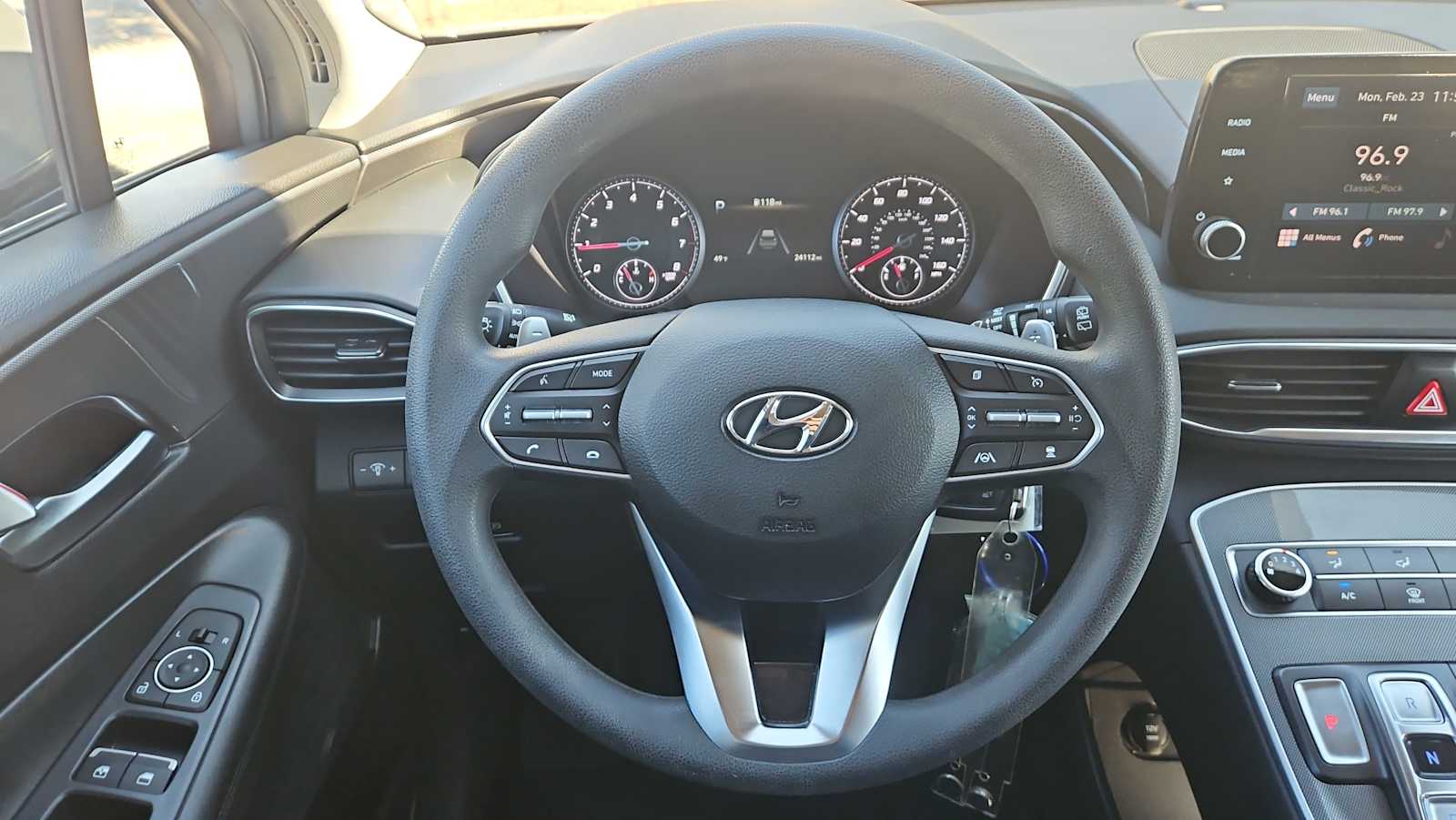 Thumbnail: 2023 Hyundai Santa Fe - 11