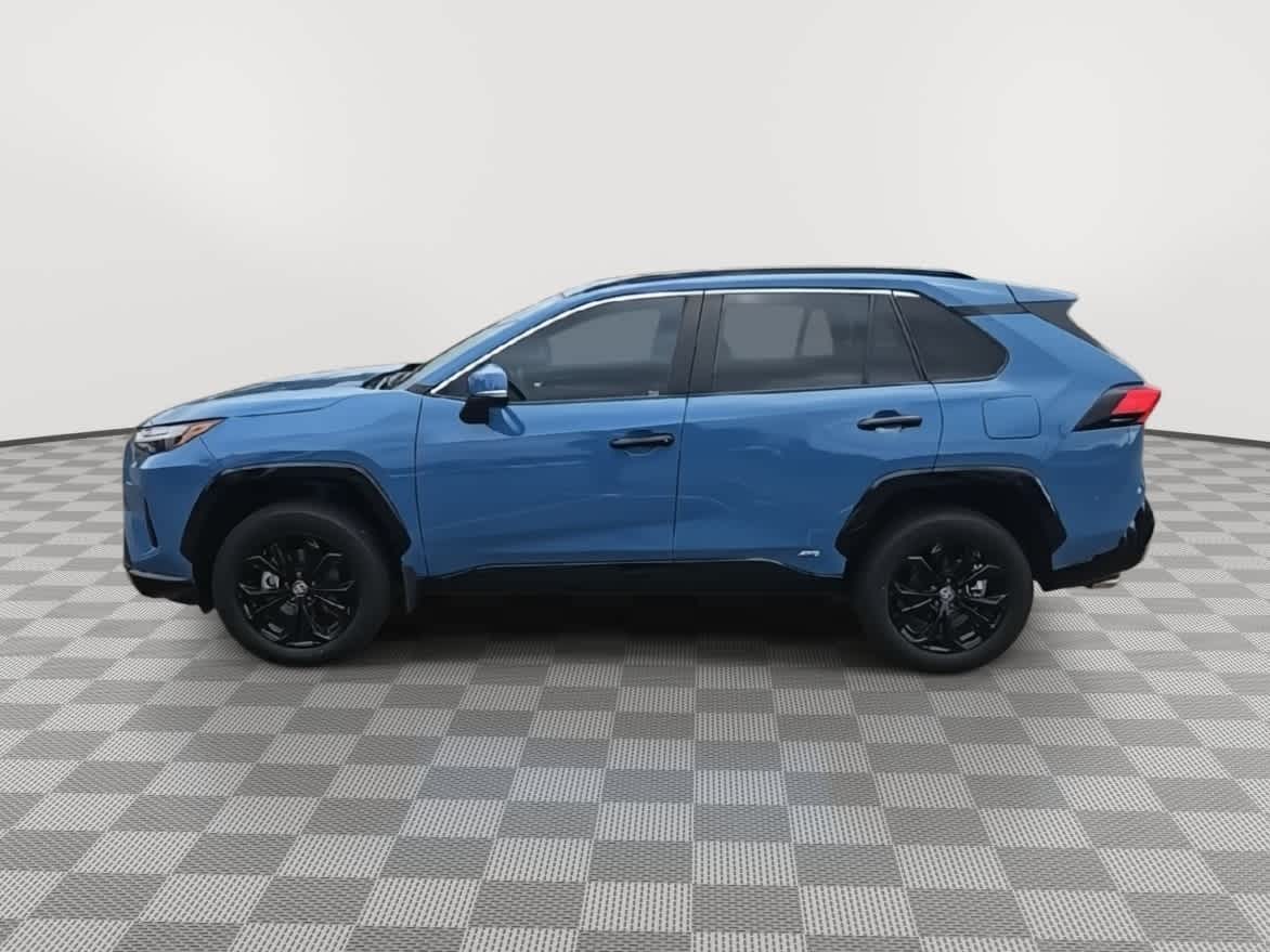 Thumbnail: 2023 Toyota RAV4 - 5