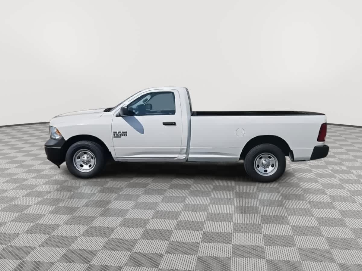 Thumbnail: 2021 RAM 1500 Classic - 6
